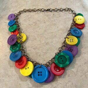 Button necklace